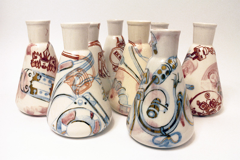 Képlékeny hagyomány | festett porcelán 
