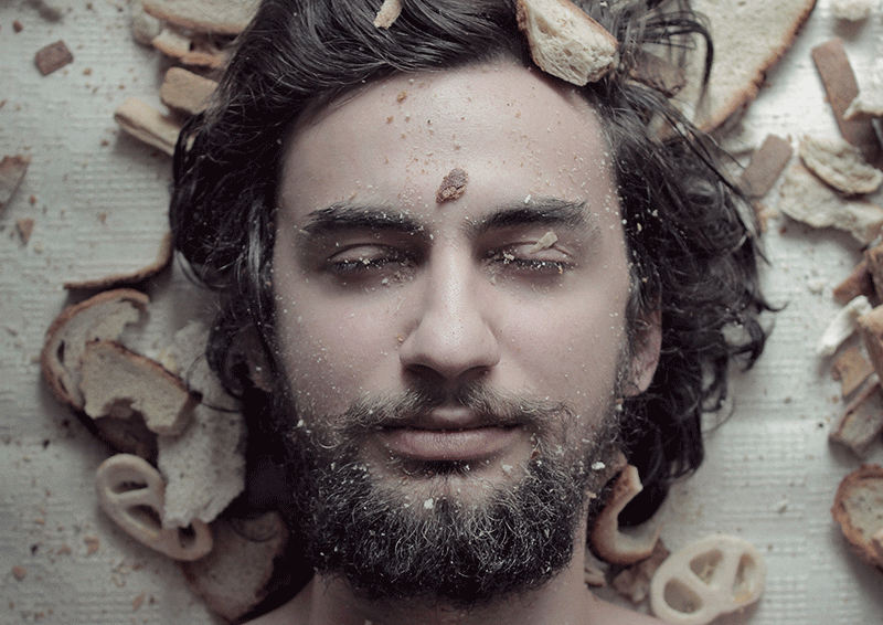 Betakarva | performansz és videó | 2013