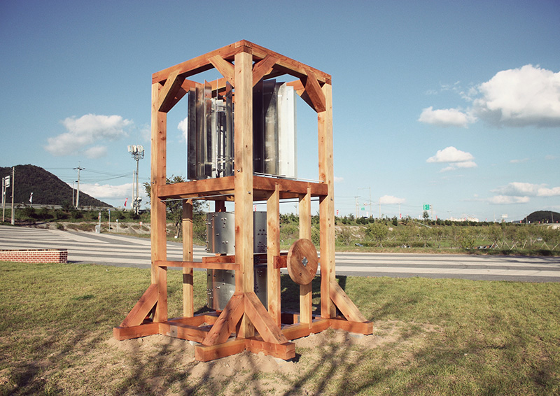 Hangmalom | kinetikus hanginstalláció | 
2012